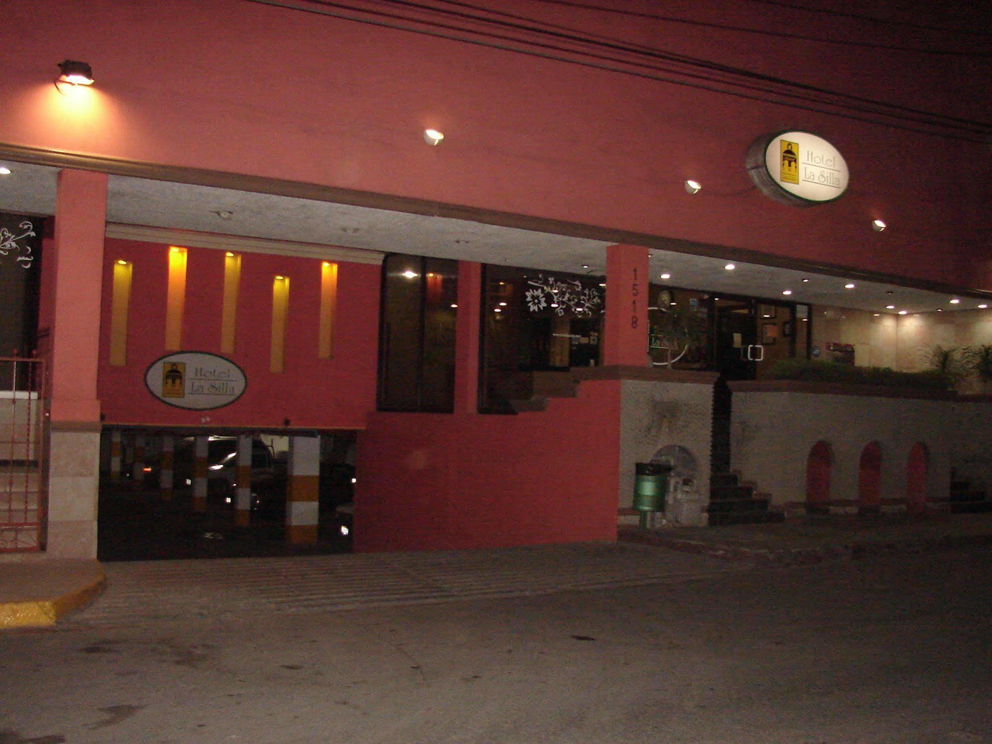 Hotel La Silla มอนแตร์เรย์ ภายนอก รูปภาพ